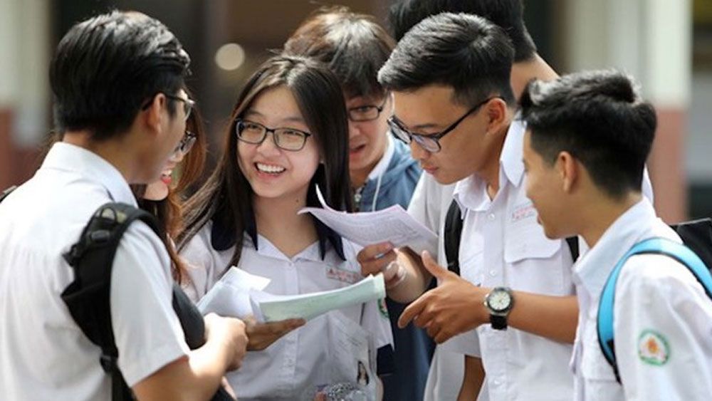 Đại học Y Dược - ĐHQGHN công bố điểm sàn và bảng quy đổi điểm xét tuyển 2026