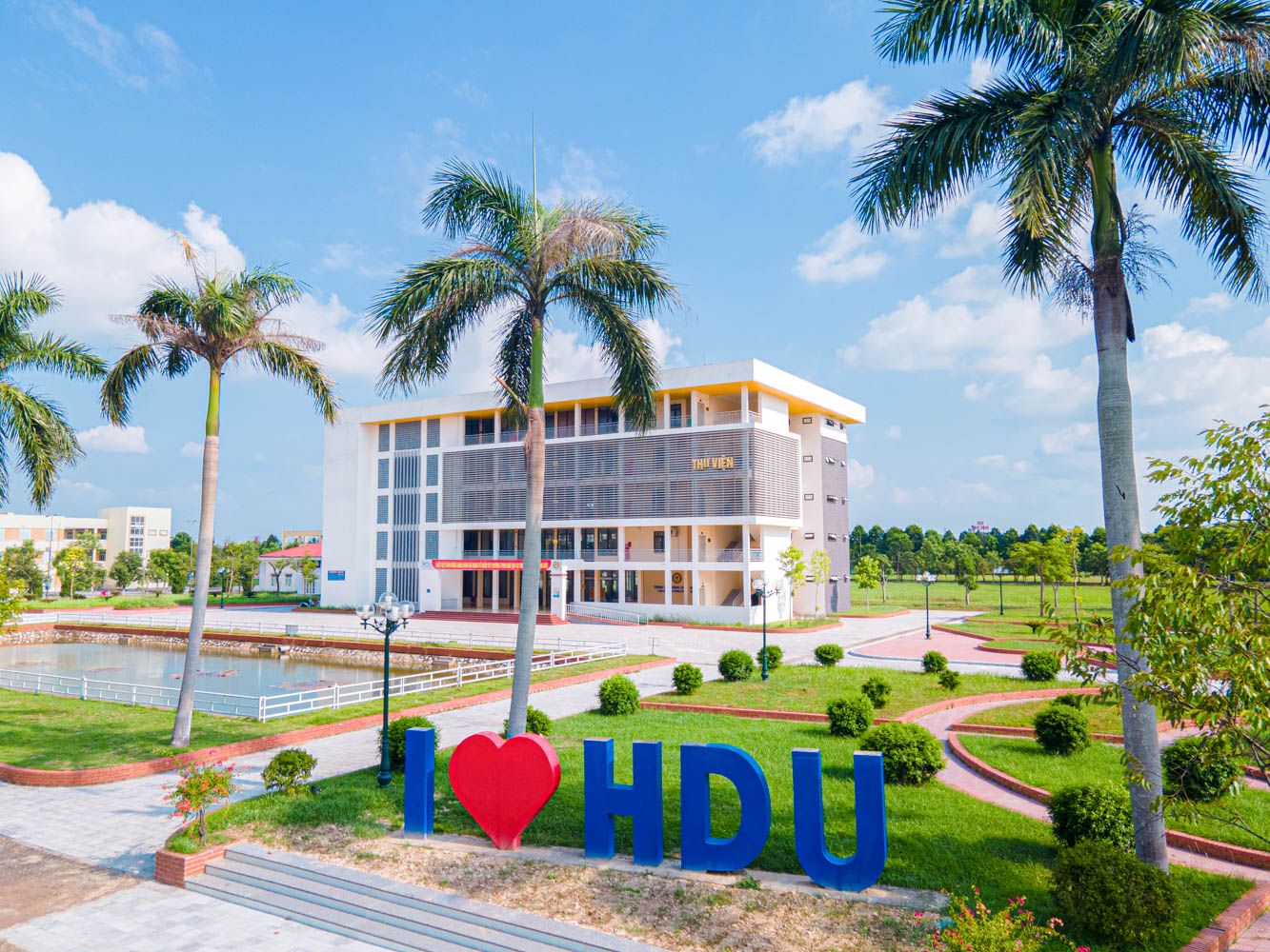 Đại học Hồng Đức tăng chỉ tiêu, đẩy mạnh tuyển sinh nhóm ngành mũi nhọn