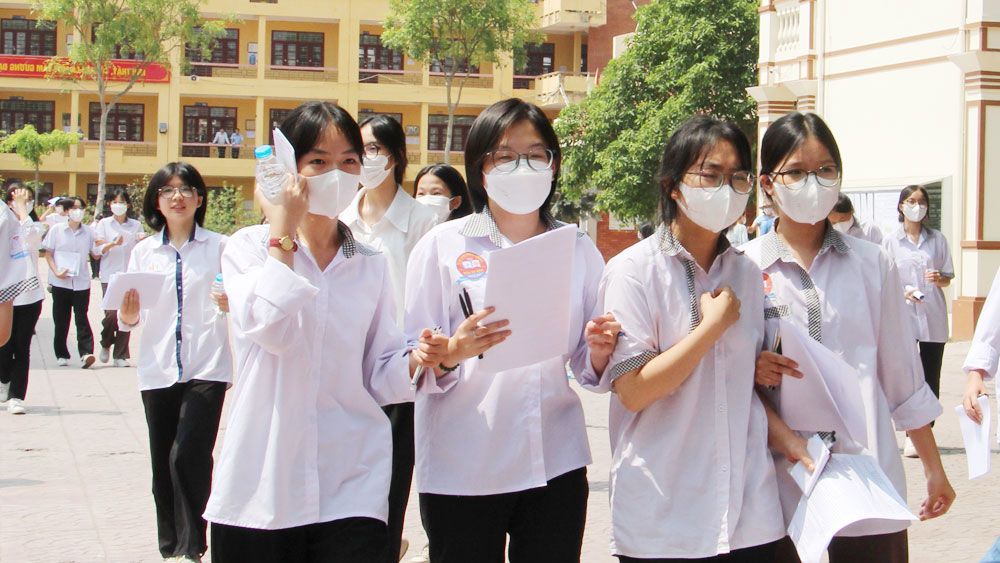 Sau lọc ảo lần 1, trường đại học đầu tiên đưa ra dự báo điểm chuẩn 2026