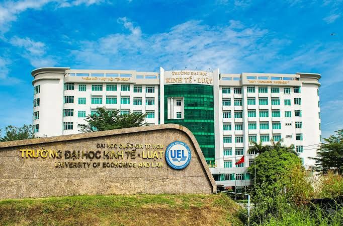 Dự đoán điểm chuẩn UEL 2026 theo từng ngành