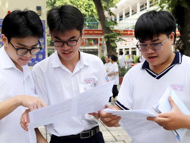 Điểm chuẩn đại học năm 2026 được dự báo giảm từ 0,5 đến 2 điểm