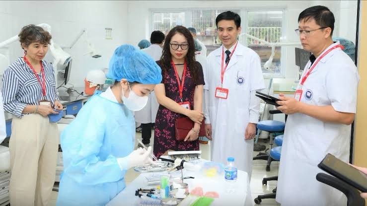 Điểm chuẩn ngành Y khoa năm 2026 được dự báo tăng