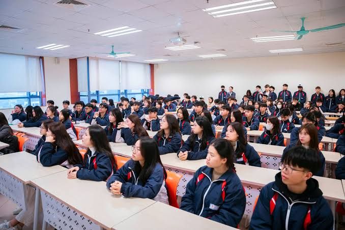 NEU ghi nhận hơn 23.000 hồ sơ xét tuyển có chứng chỉ IELTS